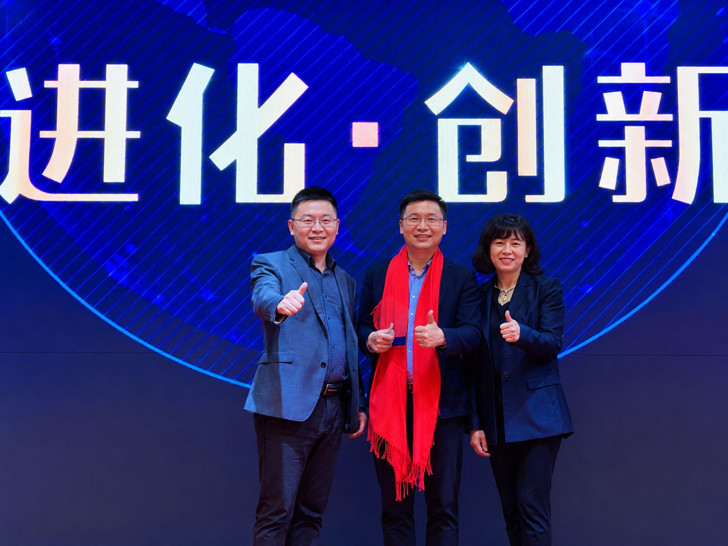 Allen في حدث Super Chinese